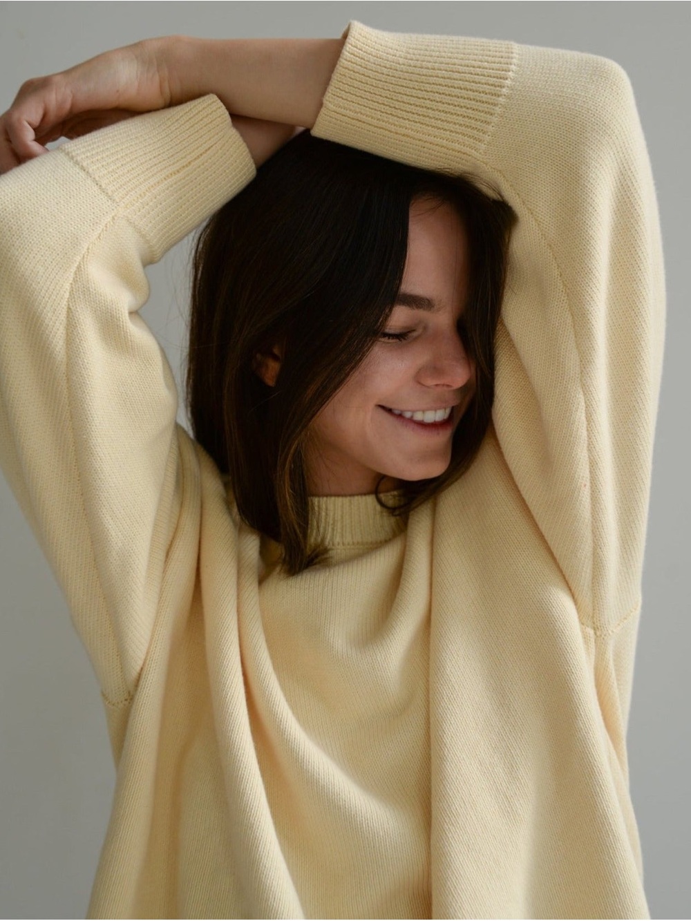 Sonderhaus Gwendolyn Butter Sweater Sz S - Picture 2 of 4